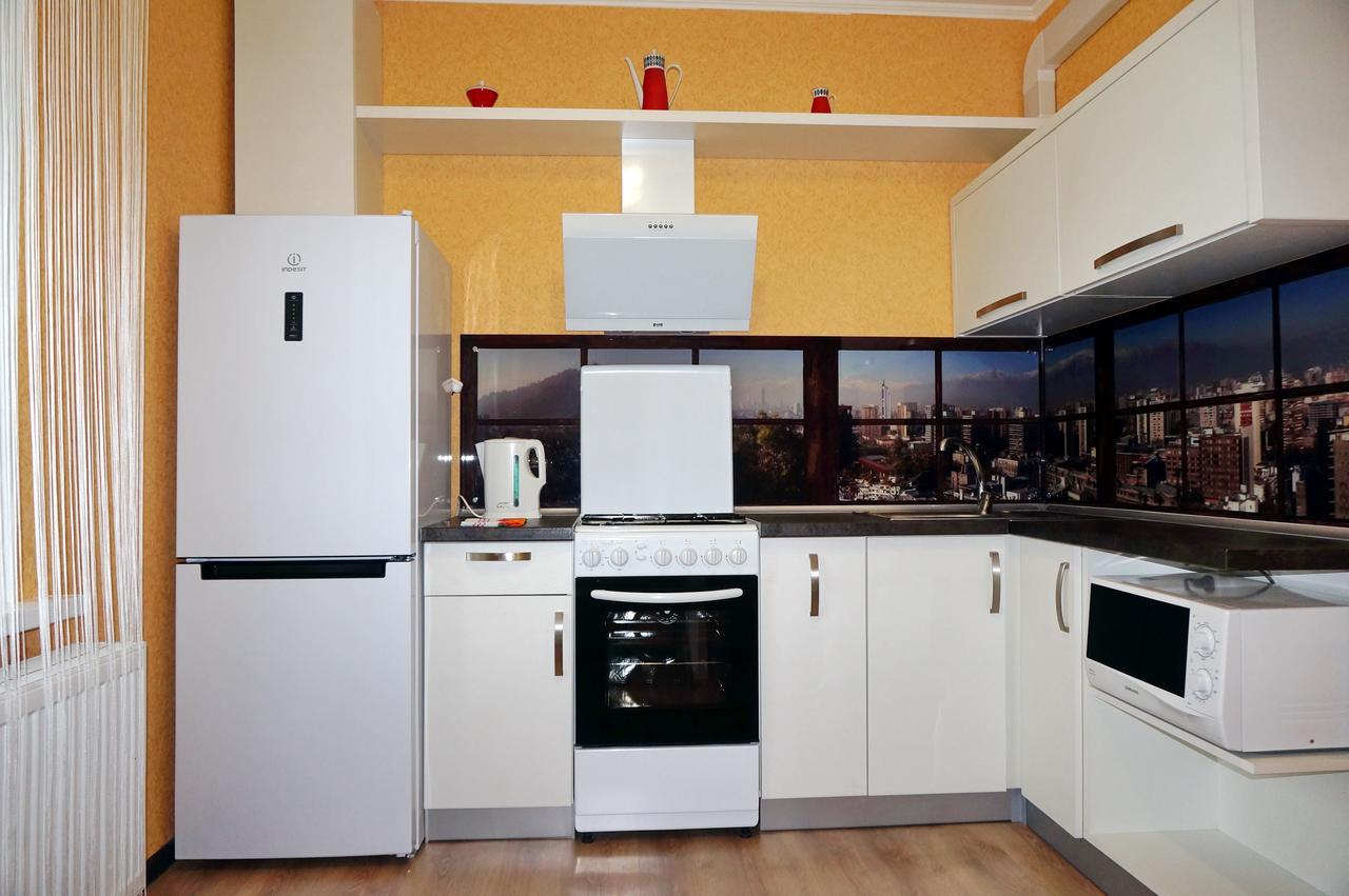 Apartmán Kvartira Fatina 4A Mogilev Exteriér fotografie